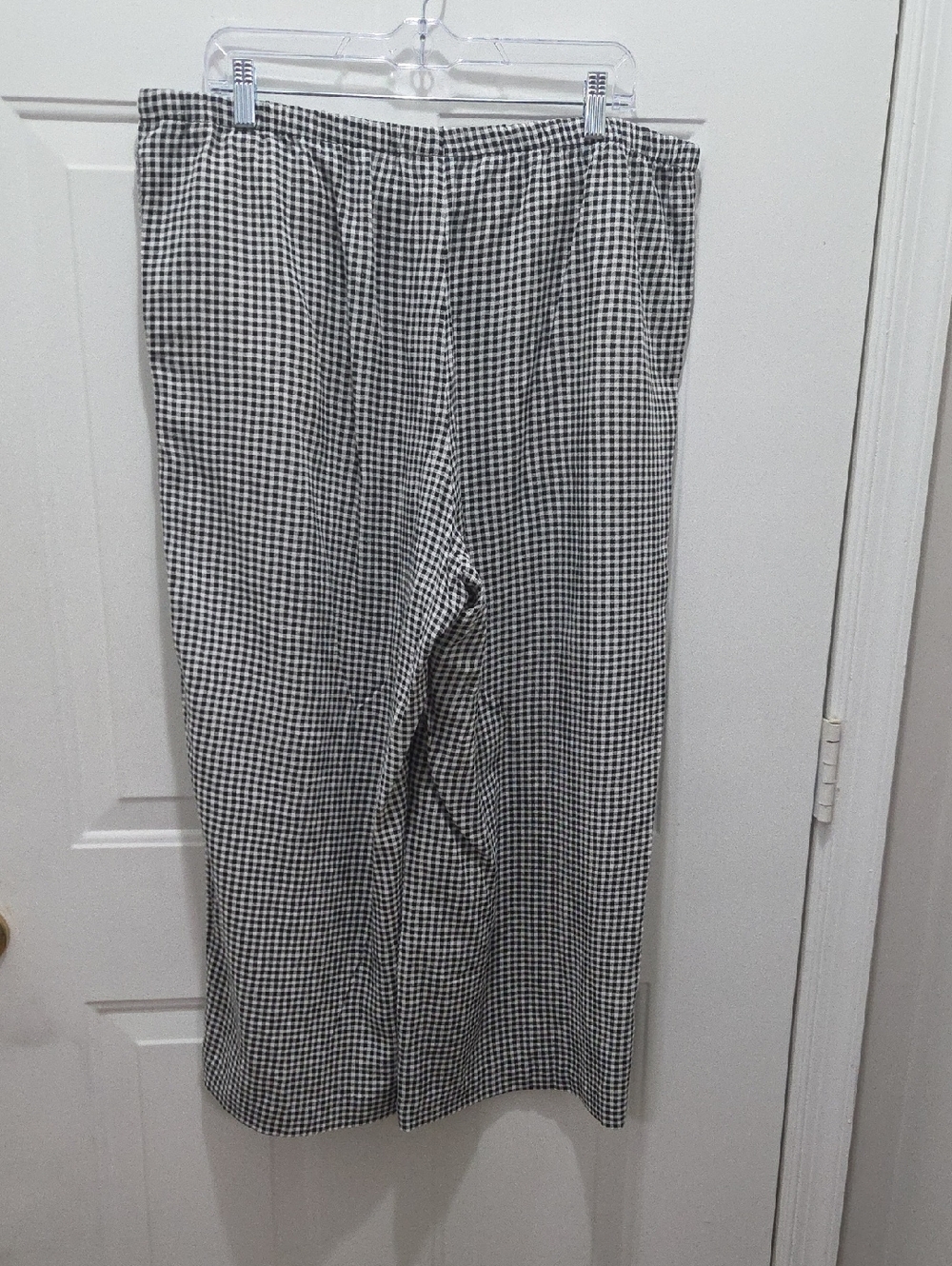 a new day Black & White Gingham Women’s Casual Pants - Picture 2 of 6